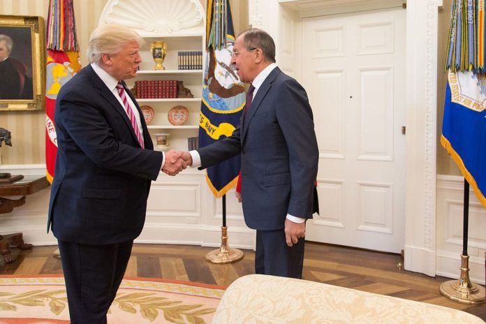 Donald Trump amerikai elnök és Szergej Lavrov orosz külügyminiszter találkozója