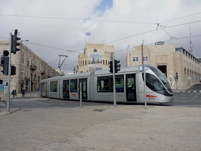 konnyuvasut villamos jeruzsalemben