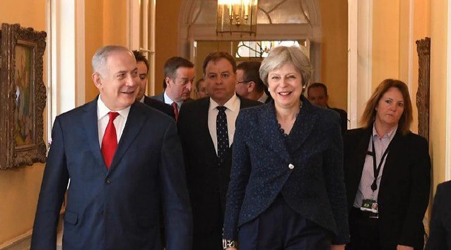 Benjamin Netanjahu és Theresa May