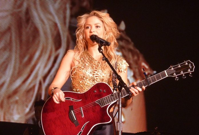 Shakira Shakira