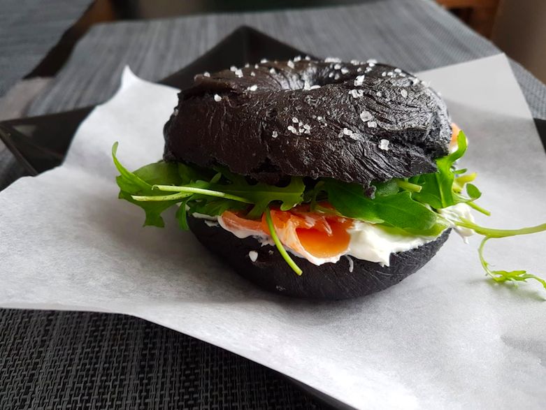 LiorLiliana-black-bagel