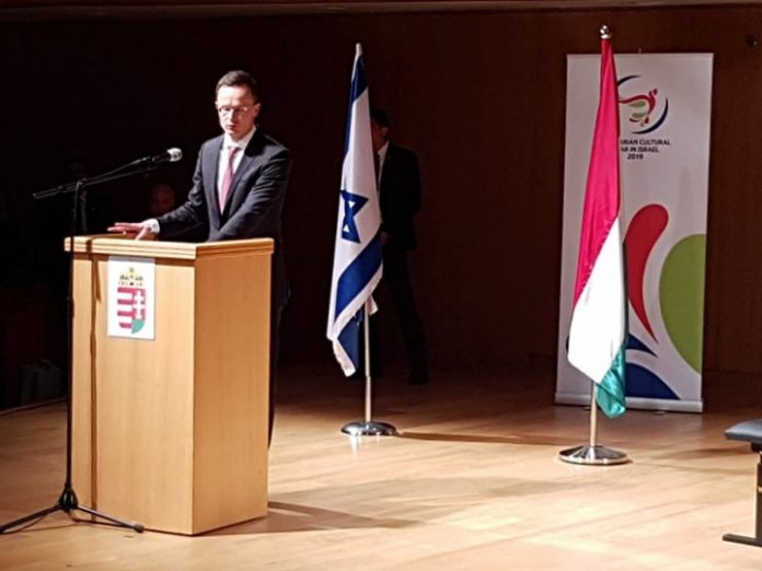 szijjarto peter magyar kulugyminiszter beszedet mond