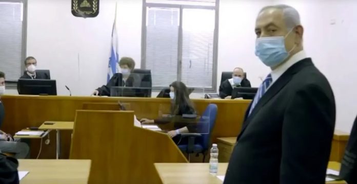 Benjamin Netanjahu a bíróságon