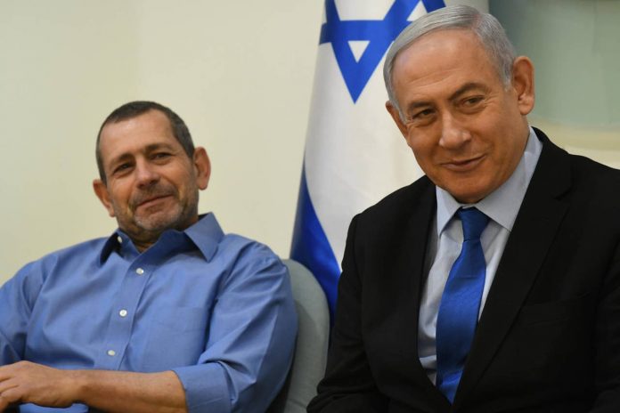 Nadav Argaman, a Sabak vezetője, és Benjamin Netanjahu miniszterelnök - Fotó: Amos Ben Gershom / GPO