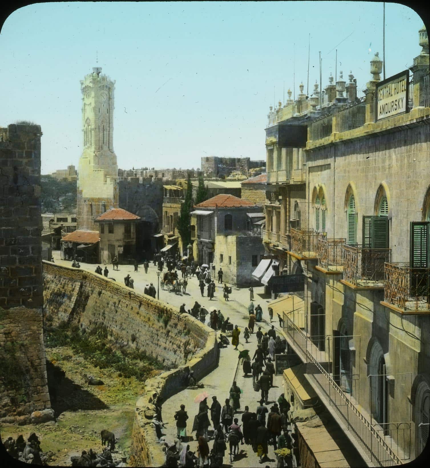 A Central Hotel Amdurski a jeruzsálemi óvárosban, a Jaffa kapu közelében, 1910 körül