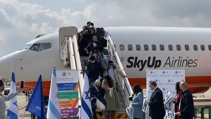 Ukrajnából érkeznek bevándorlók Izraelbe