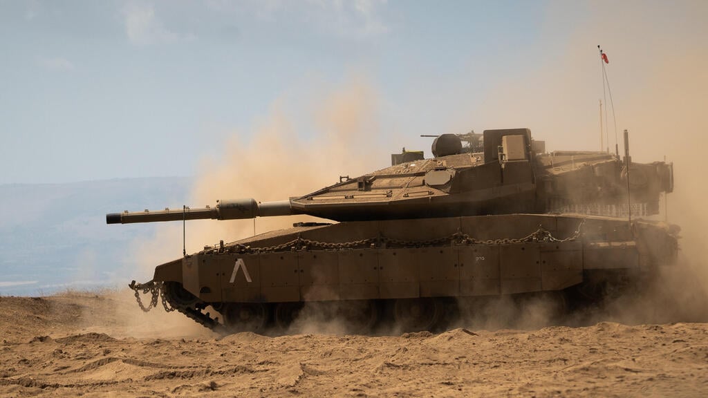 Izrael hadrendbe állítja csúcstechnológiás, ötödik generációs Merkava Barak harckocsiját