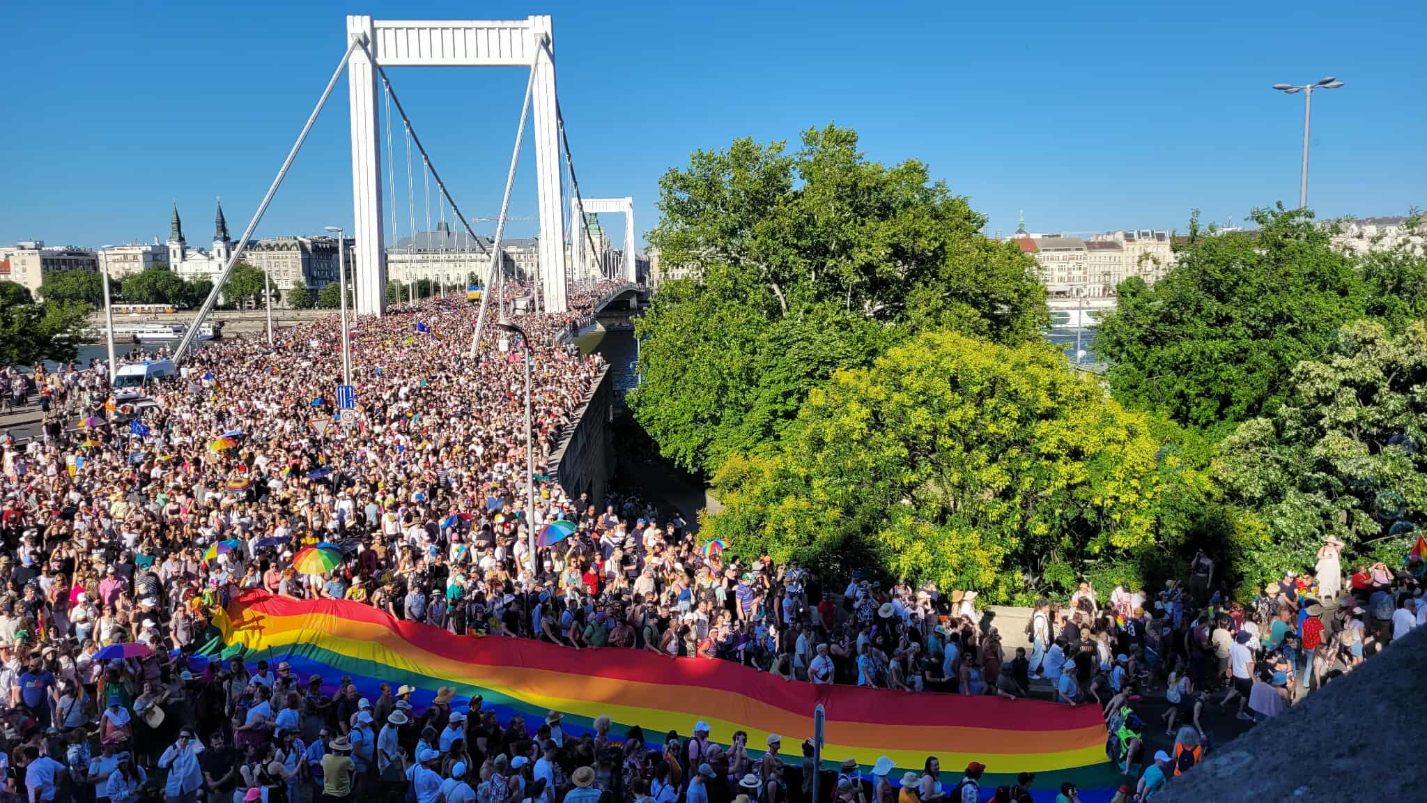 A támogatástól a hallgatásig – Izrael és a Budapest pride